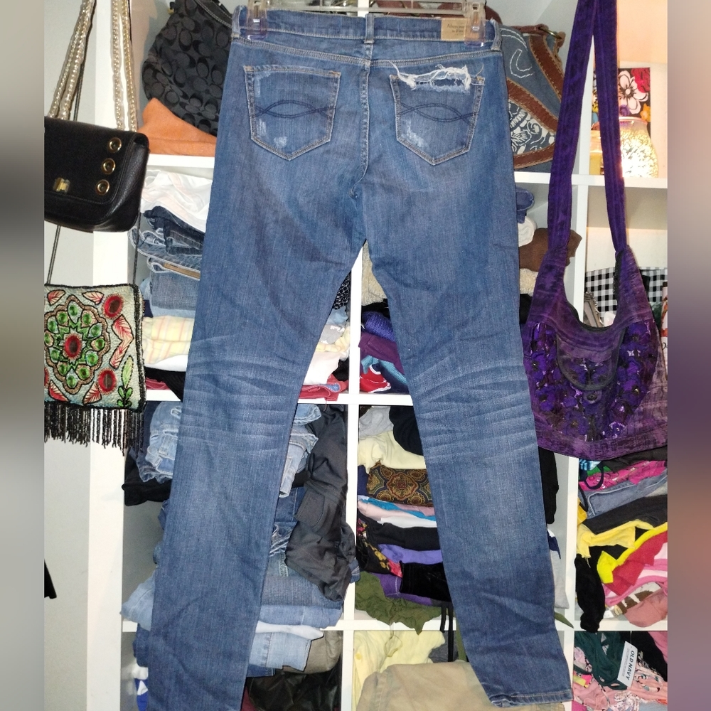 Abercrombie and Finch jeans 6L - Picture 2 of 12
